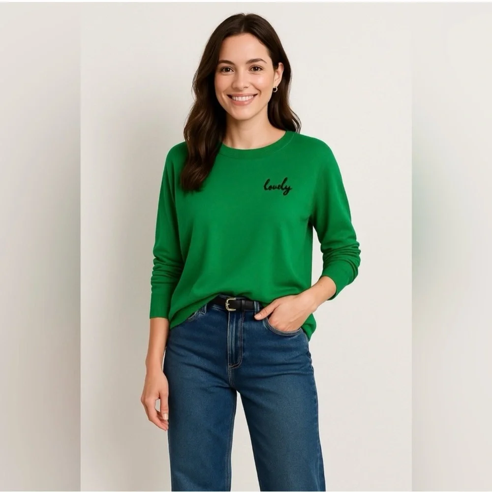 Banana Republic Merino Wool Embroidered “Lovely” Crewneck Sweater Green Small